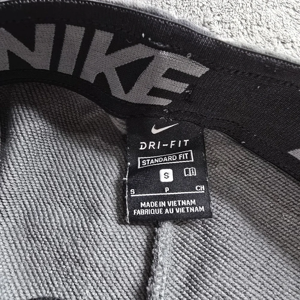 Nike joggers mens